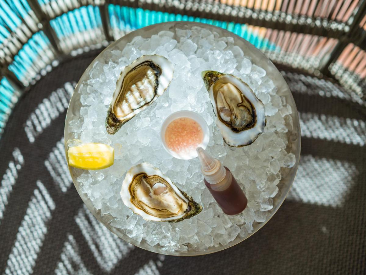 엘 요렌크 파르크 데 라 마르 호텔 팔마데마요르카 외부 사진 Oysters on ice