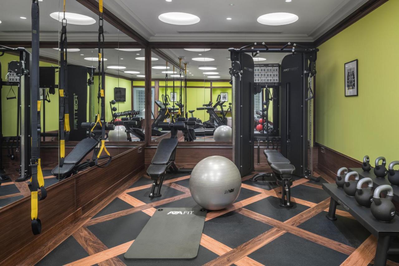 엘 요렌크 파르크 데 라 마르 호텔 팔마데마요르카 외부 사진 The gym at The Ivy Spa