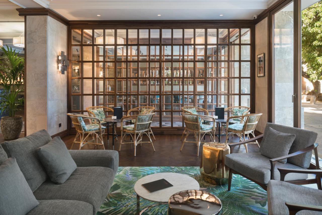 엘 요렌크 파르크 데 라 마르 호텔 팔마데마요르카 외부 사진 The Library at The Ivy Collection